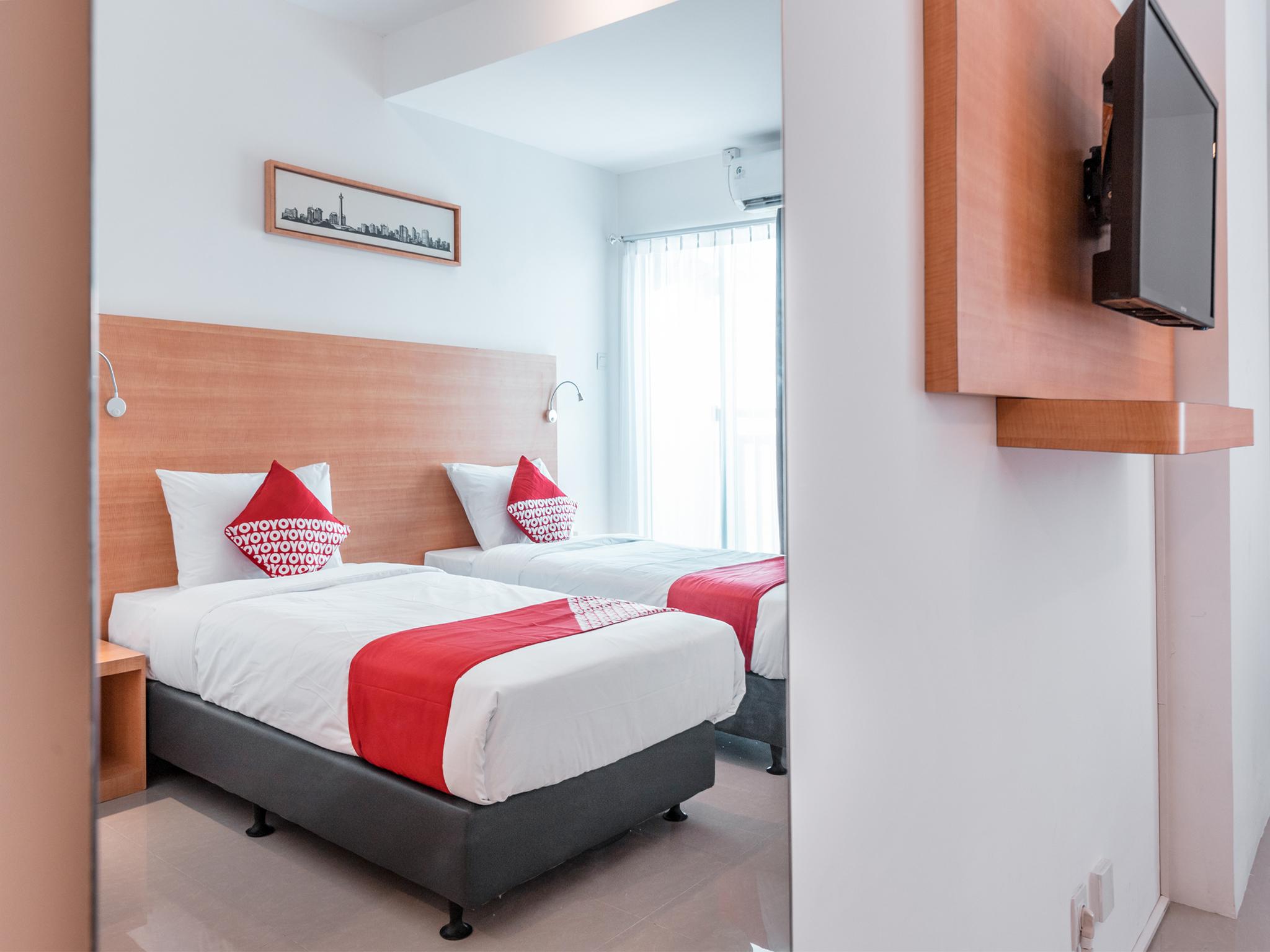 Hotel Oyo Flagship 766 Prima Orchard Bekasi Zewnętrze zdjęcie